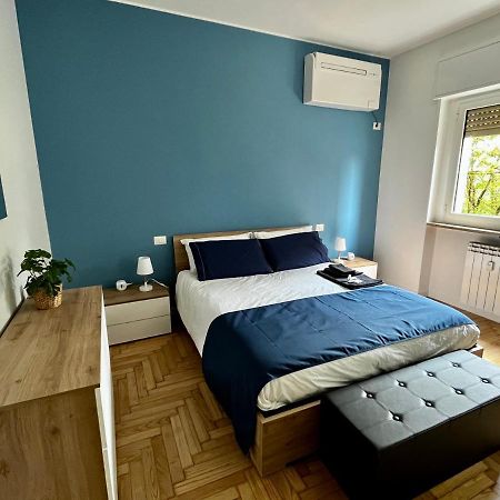 The Bright Place: Wide And Modern Condo Apartment In มิลาน ภายนอก รูปภาพ